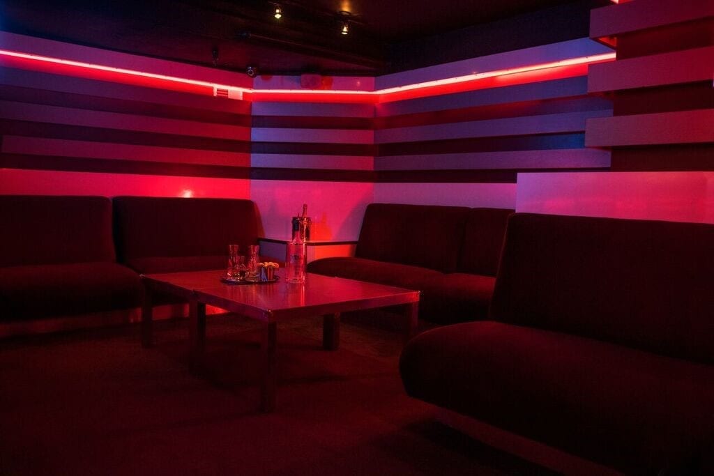 MEZZANINE Brass Rail Tavern